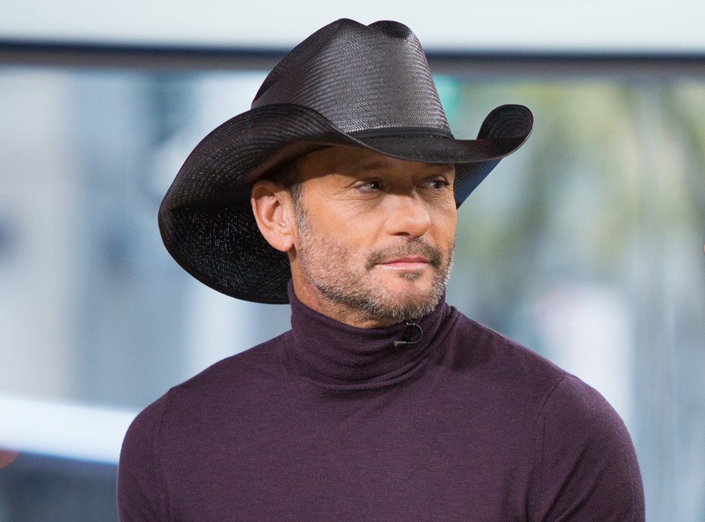 Tim McGraw Collapses Onstage in Ireland.